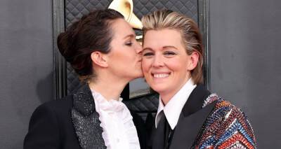 Brandi Carlile Gets a Kiss From Wife Catherine Shepherd on Grammys 2022 Red Carpet - www.justjared.com - Las Vegas