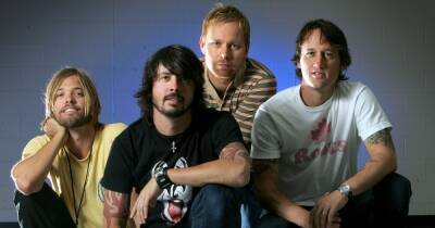 Foo Fighters Win Record-Breaking 3 Grammy Awards Following Taylor Hawkins’ Death - www.usmagazine.com - Colombia