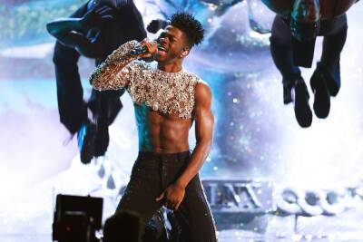 Lil Nas X shocks Grammys with penis grabs, touts ‘sex with a stranger’ - nypost.com - Las Vegas