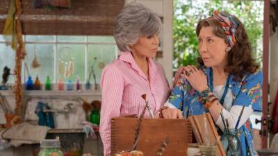Lily Tomlin and Jane Fonda Share Heartfelt Moments in ‘Grace and Frankie’ Final Season Images - thewrap.com - Mexico