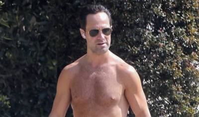 Chris Diamantopoulos Spotted Going Shirtless Amid His Exciting Casting News! - www.justjared.com - Washington - Seattle - Berlin