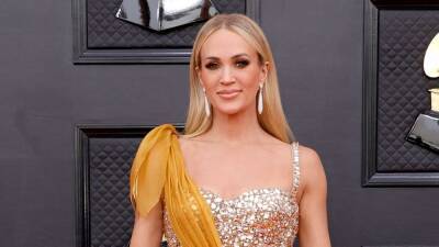 Kevin Frazier - Carrie Underwood - Mike Fisher - Carrie Underwood Shares Her Dog Died on GRAMMYs Night - etonline.com - Las Vegas