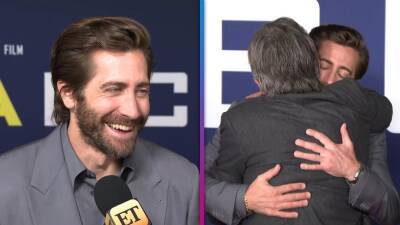 Jake Gyllenhaal Says His Dad’s Support on the Red Carpet Means ‘Everything’ (Exclusive) - www.etonline.com - Los Angeles - Los Angeles