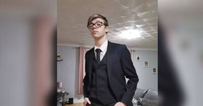 Mum's heartbreaking final words to 'brave' teenage son as he died next to her - www.manchestereveningnews.co.uk