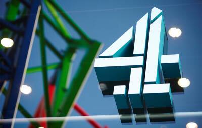 Petition to save Channel 4 from privatisation passes 50,000 signatures - www.nme.com