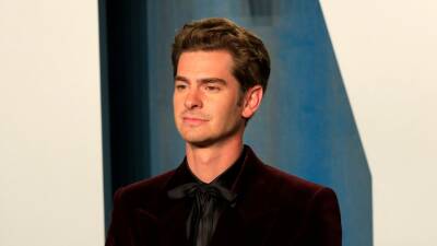 Jake Gyllenhaal - Andrew Garfield - Andrew Garfield’s Girlfriend Just Responded to Rumors Claiming They Broke Up After 4 Months - stylecaster.com - New York - California - Los Angeles, state California