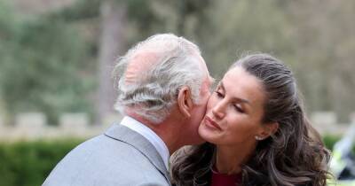 prince Charles - Camilla - Clarence House - Charles Princecharles - Prince Charles greets Spain's Queen Letizia with a kiss during rare joint outing - ok.co.uk - Britain - Spain - Israel