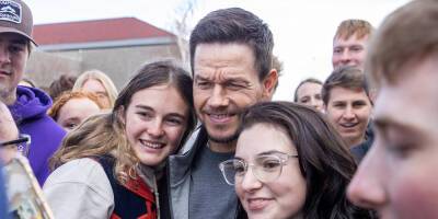 Mark Wahlberg Greets Fans at a Special Screening of 'Father Stu' in Montana - www.justjared.com - Montana - city Helena, state Montana