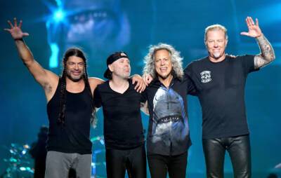 Kirk Hammett - James Hetfield - Lars Ulrich - Jose Andres - Metallica’s charity donates $500,000 to feed Ukrainian refugees - nme.com - Ukraine - Russia