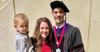 Counting On’s Derick Dillard Is a Lawyer, Passes Arkansas Bar Exam Nearly 1 Year After Law School Graduation - www.usmagazine.com - state Arkansas