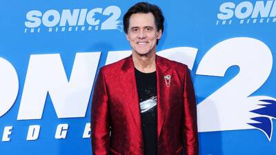 Jim Carrey Jokes About ‘Slapping Someone’ If He Doesn’t Retire: ‘I Want To Be Frighteningly Normal’ - hollywoodlife.com - Hollywood