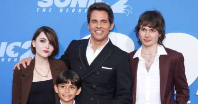 James Marsden Brings 3 Kids to ‘Sonic the Hedgehog 2’ Premiere: Family Photos - www.usmagazine.com - Oklahoma