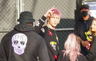 Machine Gun Kelly goes undercover as reporter, gets insulted to his face - www.nme.com