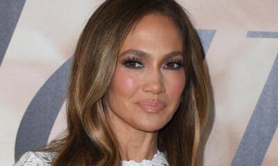 Jennifer Lopez lets fans in on her morning routine, from affirmations to sunscreen - us.hola.com