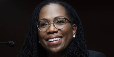 Judge Ketanji Brown Jackson Confirmed, Will Become First Black Woman on the Supreme Court - www.justjared.com - Miami - Washington - Columbia - county Miami-Dade - city Washington, area District Of Columbia