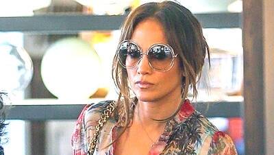 J.Lo Wears Giant Diamond Ring On THAT Finger While Out Shopping With Daughter Emme: Photos - hollywoodlife.com - California