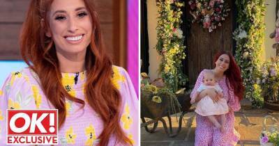 Stacey Solomon - Follow our simple Easter wreath tutorial to make Stacey Solomon-inspired masterpiece - ok.co.uk - county Gray