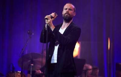 Watch Father John Misty’s ‘Chloë’ album release concert in full - www.nme.com - Britain - London - USA - Manchester - Norway - city Babylon