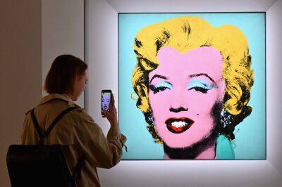 Andy Warhol painting of Marilyn Monroe sold for $170M, missing auction goal - nypost.com - New York - USA