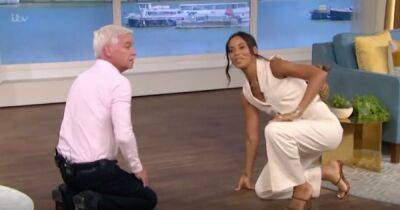 Holly Willoughby - Phillip Schofield - Susanna Reid - Deborah James - ITV This Morning's Phillip Schofield and Rochelle Humes crawl around floor after mishap seconds before show - manchestereveningnews.co.uk