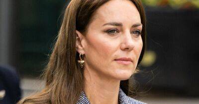 Kate Middleton honours Manchester Arena bombing victims with sweet bee earrings - www.ok.co.uk - Manchester