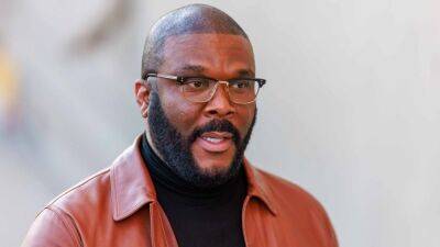 Tyler Perry Reflects on Tragic Disappearance That Inspired 'Never Seen Again' Premiere (Exclusive) - www.etonline.com - Florida - Indiana - city Naples - city Santos - county Collier