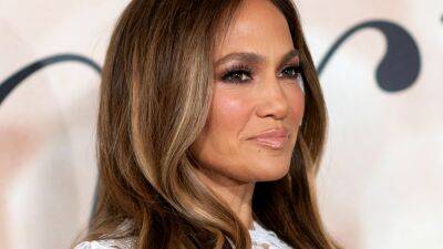 It Looks Like Jennifer Lopez Just Went Expensive Brunette - www.glamour.com