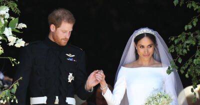 Elton John - prince Harry - Meghan Markle - George Clooney - Prince Harry - Stella Maccartney - queen Mary - A look back at Prince Harry and Meghan Markle's relationship four years on – from 'Megxit' to babies - ok.co.uk - USA - county Windsor