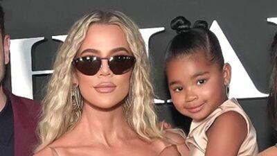 Khloe Kardashian - Tristan Thompson - True Thompson - Khloe Kardashian Has True Thompson Answer a Few Questions in Adorable Mother-Daughter Moment - etonline.com - California - city Palm Springs, state California