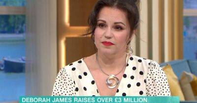 Holly Willoughby - Rochelle Humes - Phil Schofield - Deborah James - Philippa Kaye - This Morning’s Dr Philippa in tears over friend Deborah James as she recalls own cancer diagnosis - ok.co.uk