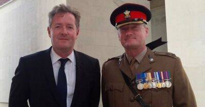 Piers Morgan - Piers Morgan 'very proud' of lookalike brother who is long-serving Army officer - ok.co.uk - Britain - France - South Africa