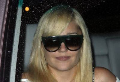 Amanda Bynes - Amanda Bynes Says Online Nude Photo Of Her Is A Fake, Attorney Blasts Twitter For Not Shutting Down Bogus Account - etcanada.com