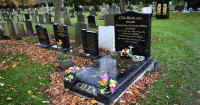 Cilla Black - Famous people buried in Liverpool and where you can find their graves - msn.com - Spain - county Arthur - Indiana