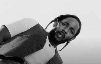 Kendrick Lamar - Cash App - Kendrick Lamar drops beautifully complex ‘N95’ video - nme.com - Britain - London - USA