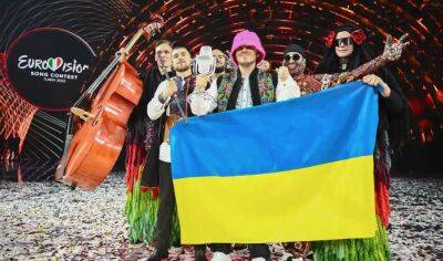 Volodymyr Zelensky - Sam Ryder - “Next Year, Mariupol!”: Ukraine President Delights In Eurovision Victory, Pledges To Host 2023 Contest - deadline.com - Britain - Italy - Ukraine - Russia