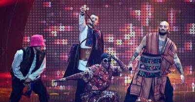 Laura Pausini - Sam Ryder - Eurovision final – as it happened: Ukraine wins with Kalush Orchestra’s song Stefania - msn.com - Britain - Spain - Sweden - Italy - Ukraine - Norway - Moldova