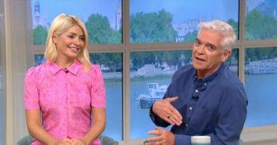 ITV This Morning viewers make dig at Holly Willoughby and Phillip Schofield seconds into show as they reunite - www.manchestereveningnews.co.uk - county Windsor