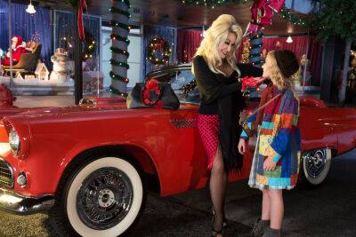Dolly Parton - Bob Greenblatt - NBC Bringing Back Dolly Parton For ‘Mountain Magic Christmas’ Movie-Musical - deadline.com - county Hudson