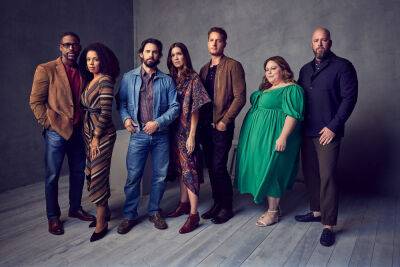Seth Meyers - Mandy Moore - Milo Ventimiglia - Sterling K.Brown - Justin Hartley - Chrissy Metz - Chris Sullivan - Jon Huertas - Why The Cast Of ‘This Is Us’ Didn’t Get their Final Curtain Call at the NYC Upfronts - deadline.com