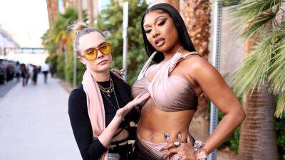 Cara Delevingne - Cara Delevingne Was Everywhere Megan Thee Stallion Went at the BBMAs - glamour.com - Las Vegas