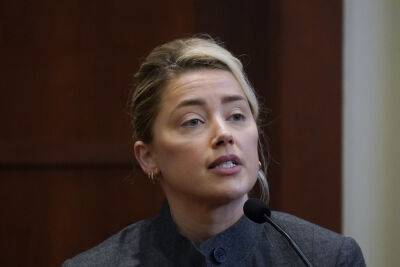 Amber Heard Discusses Why Johnny Depp Won’t Look Her In The Eye Amid Ongoing Trial - etcanada.com - Washington - San Francisco - county Heard