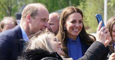 Kate Middleton - prince William - Royal Family - Prince William and Kate Middleton break royal rule to make lucky fans' day - ok.co.uk - Scotland