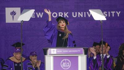 Taylor Swift - Taylor Swift’s NYU Commencement Speech Has Us in Our Feels—Find Her Full Speech Here - stylecaster.com - New York - New York