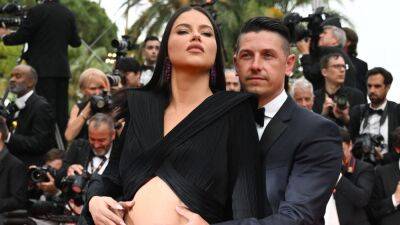 Mariah Carey - Adriana Lima - Cannes Film Festival - Andre Lemmers - Tiktok - Adriana Lima Bares Baby Bump on Cannes Red Carpet in Cut-Out Gown You Have to See for Yourself - etonline.com - France - city Lima