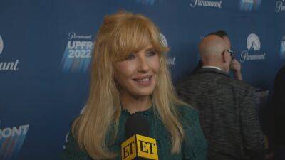 Helen Mirren - Kelly Reilly - 'Yellowstone's Kelly Reilly Reveals Full-Circle Moment With '1932's Helen Mirren (Exclusive) - etonline.com - New York - Taylor - county Harrison - county Ford