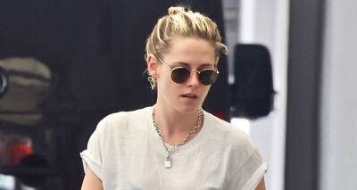 Kristen Stewart - Dylan Meyer - Kristen Stewart Keeps Things Cool & Casual While Out Running Errands - justjared.com - Beverly Hills