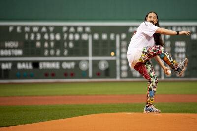 Jimmy Fallon - Steve Aoki - DJ Steve Aoki Throws Baseball First Pitch Right Into The Stands: ‘This Pitching Thing Didn’t Work Out For Me’ - etcanada.com - Houston - Boston