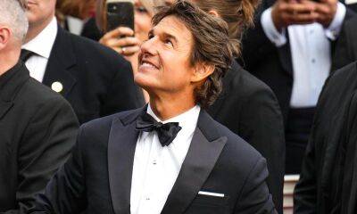 Tom Cruise - Tom Cruise surprised with Palme d’Or at Cannes Film Festival as jets decorate the sky in his honor - us.hola.com - France