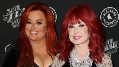 Wynonna And Ashley Judd Accept Mother Naomi’s Induction Into Country Music Hall Of Fame One Day After Her Death - deadline.com - Nashville