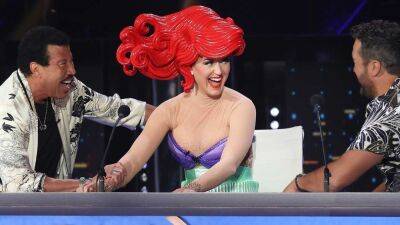 Katy Perry - Lionel Richie - Luke Bryan - Matt Cohen - Disney - Katy Perry Dishes on Elaborate 'Little Mermaid' Costume She Wore for 'American Idol' Disney Night (Exclusive) - etonline.com - USA